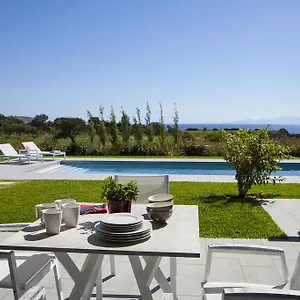 Lefteris Villa Svoronata